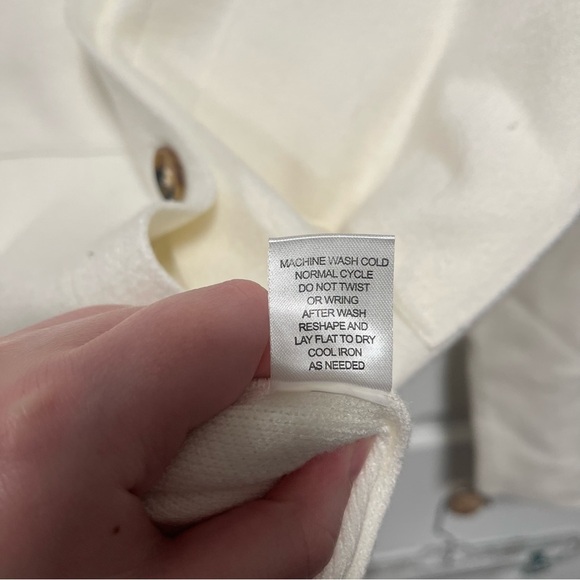 Truth by Republic NWT Viscose Blend Ivory Shacket Women's Sweater Jacket MEDIUM - Picture 6 of 8